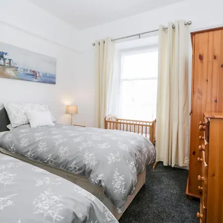 Holiday home Tarn Hows